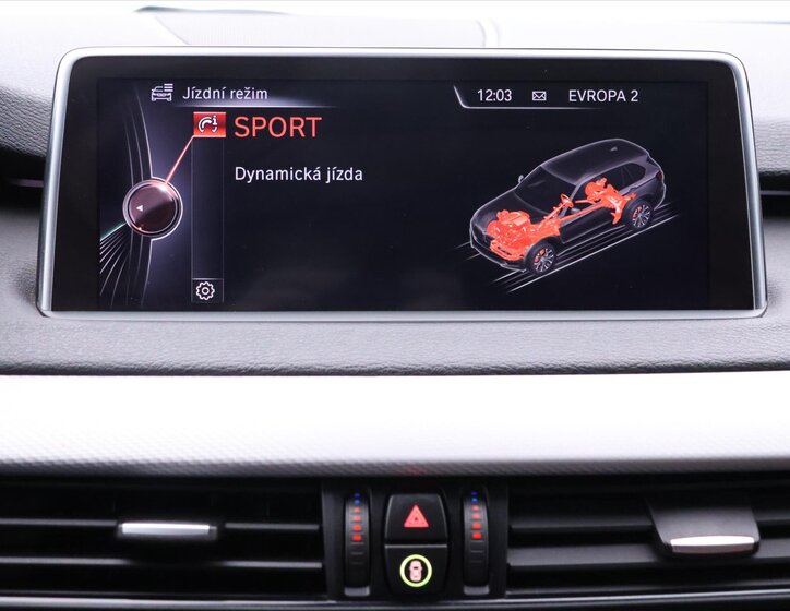 BMW X5 SUV / Terénní 3,0 l 230 kw