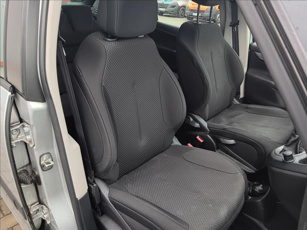 Citroën C4 Picasso MPV 1,6 l 80 kw