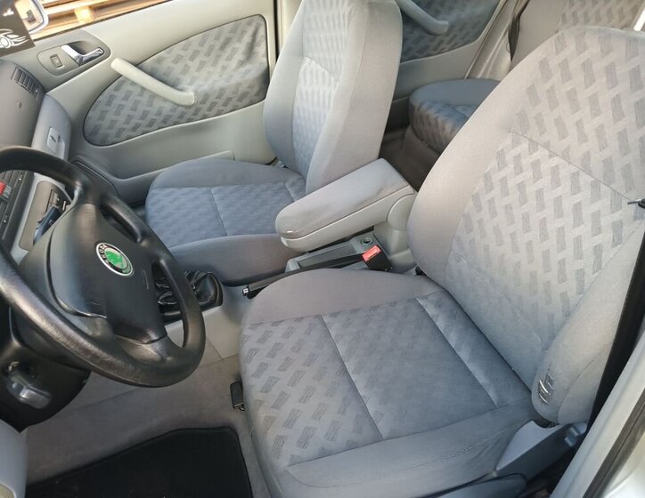 Škoda Octavia Liftback 1,6 l 74 kw