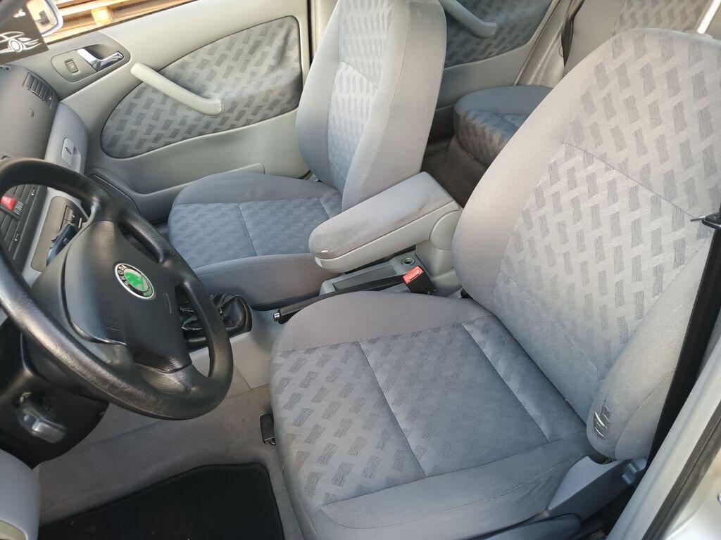 Škoda Octavia Liftback 1,6 l 74 kw