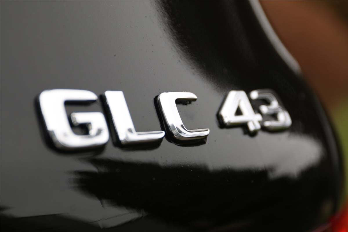 Mercedes-Benz GLC SUV / Terénní 3,0 l 270 kw