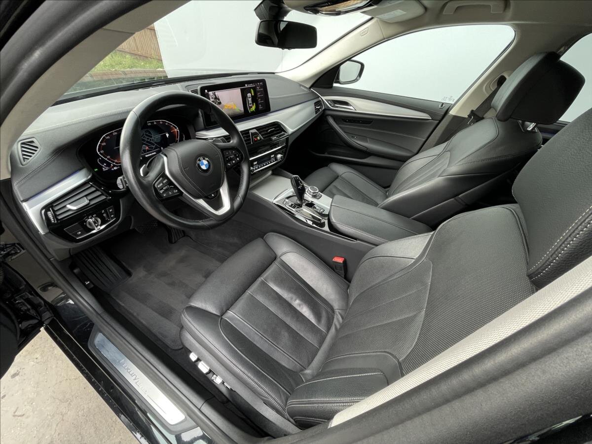 BMW Řada 5 Sedan 3,0 l 250 kw
