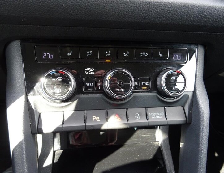 Škoda Kodiaq SUV / Terénní 1,5 l 110 kw