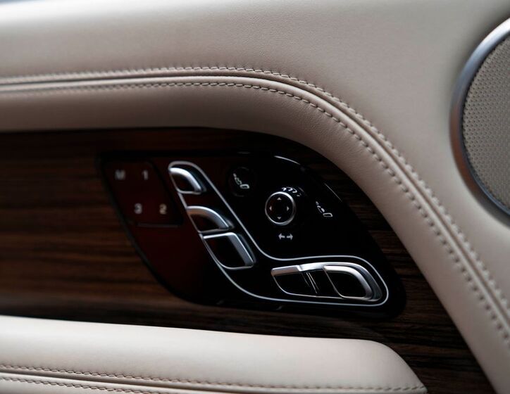 Land Rover Range Rover 23