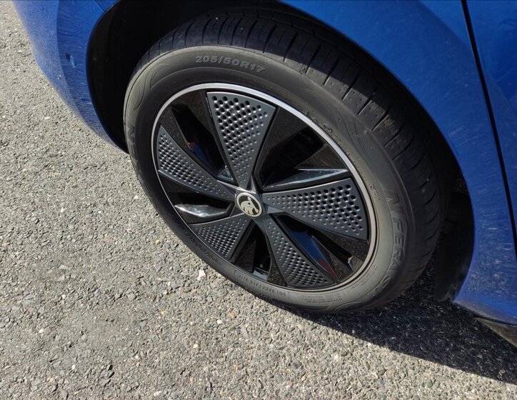 Škoda Scala Hatchback 999,0 85 kw