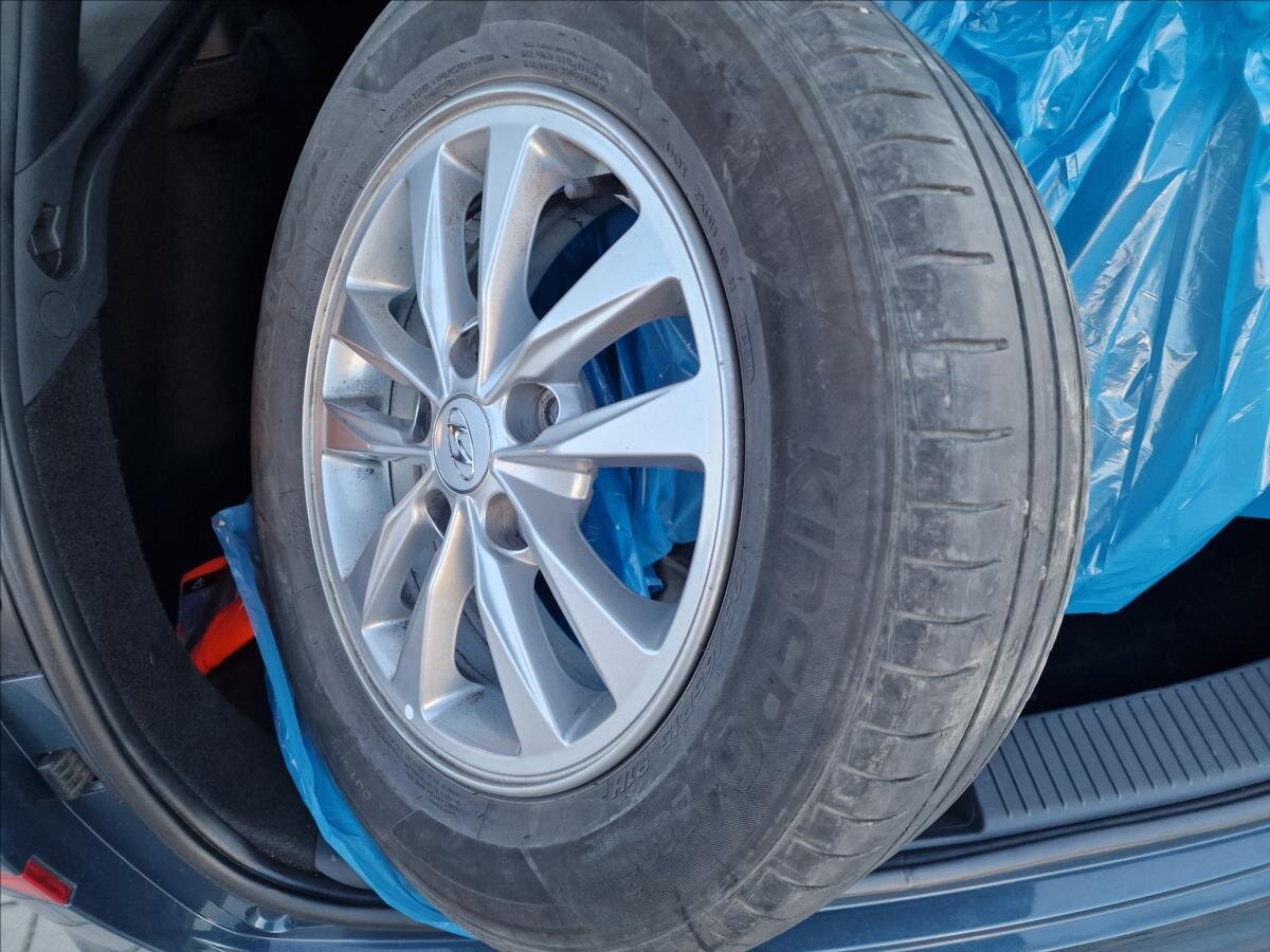 Hyundai i30 Kombi 1,6 l 85 kw