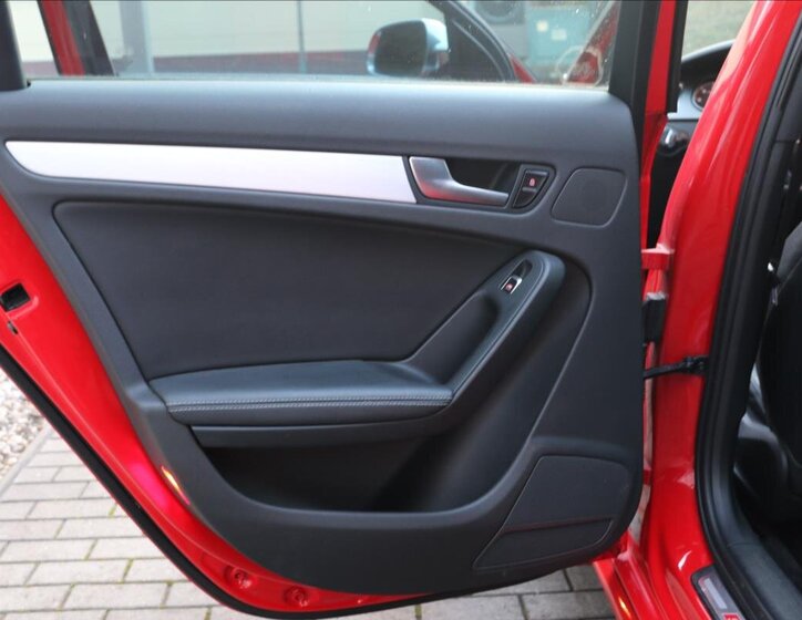 Audi S4 Sedan 3,0 l 245 kw