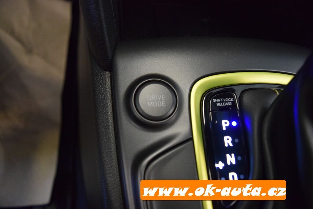 Hyundai Kona Hatchback 1,6 l 100 kw