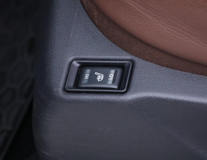 Mercedes-Benz Třídy X Pick-up 2,3 l 140 kw