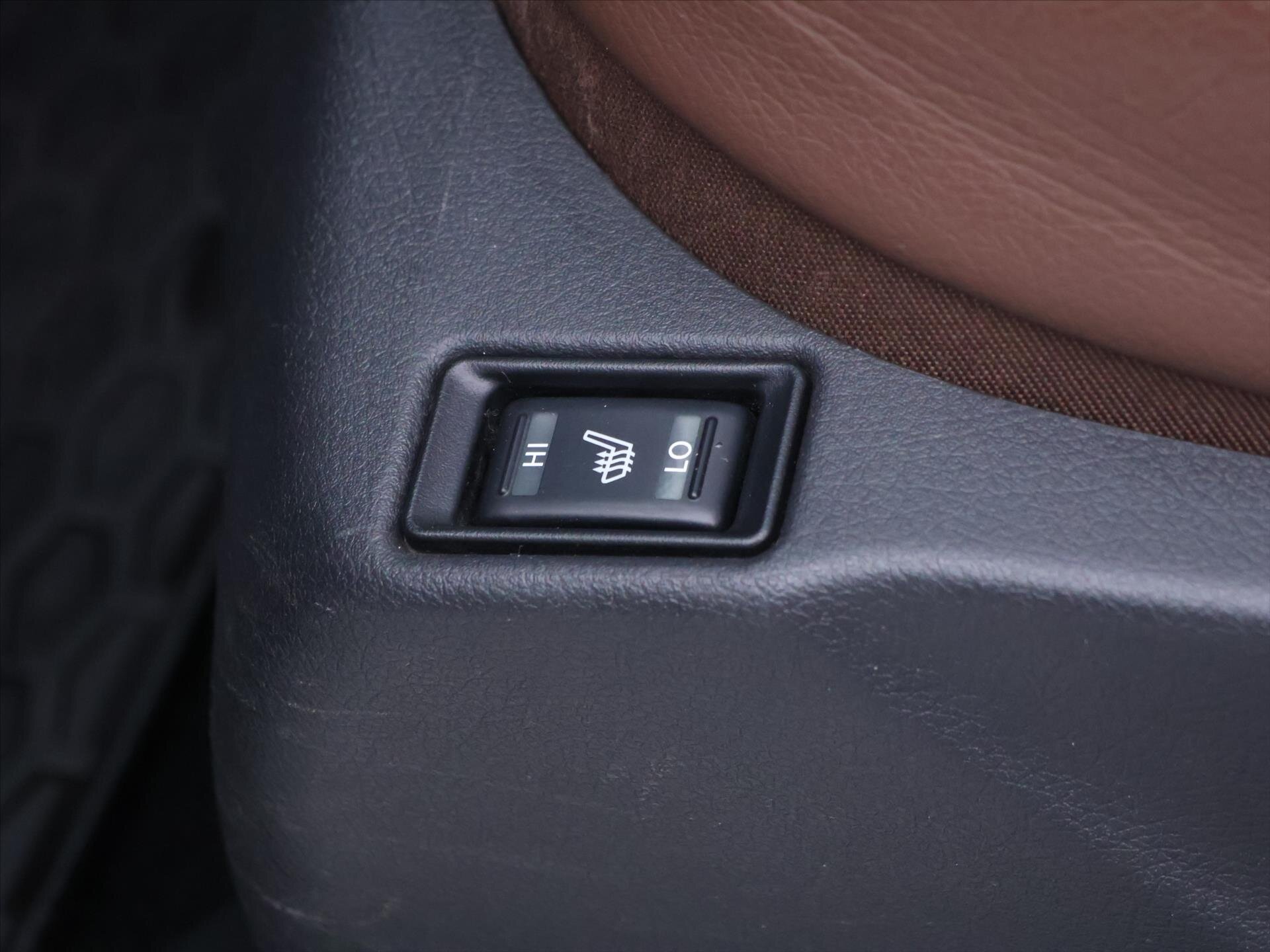 Mercedes-Benz Třídy X Pick-up 2,3 l 140 kw