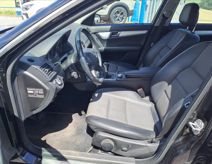 Mercedes-Benz Třídy C Sedan 1,6 l 115 kw