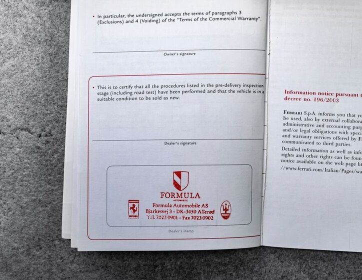 Ferrari F12 Berlinetta 35