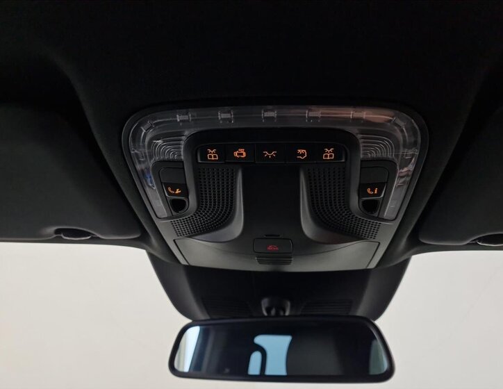 Mercedes-Benz Třídy V MPV 2,0 l 174 kw