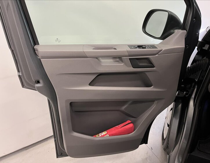 Volkswagen Transporter 27