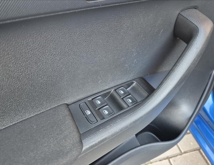 Škoda Fabia Hatchback 999,0 55 kw