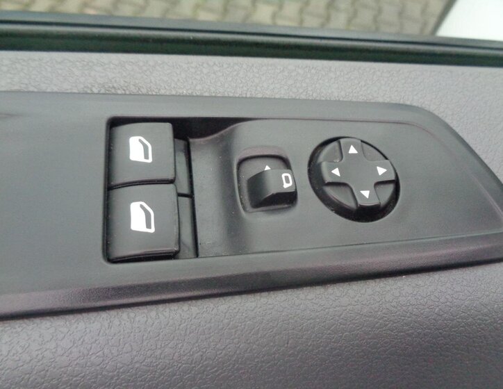 Opel Vivaro Ostatní 1,5 l 75 kw