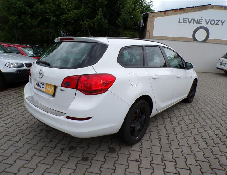 Opel Astra 5