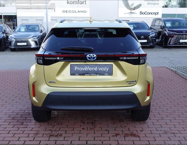 Toyota Yaris Cross 5