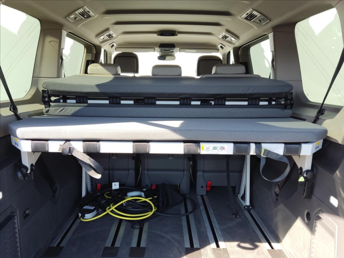 Volkswagen Multivan MPV 1,5 l 130 kw