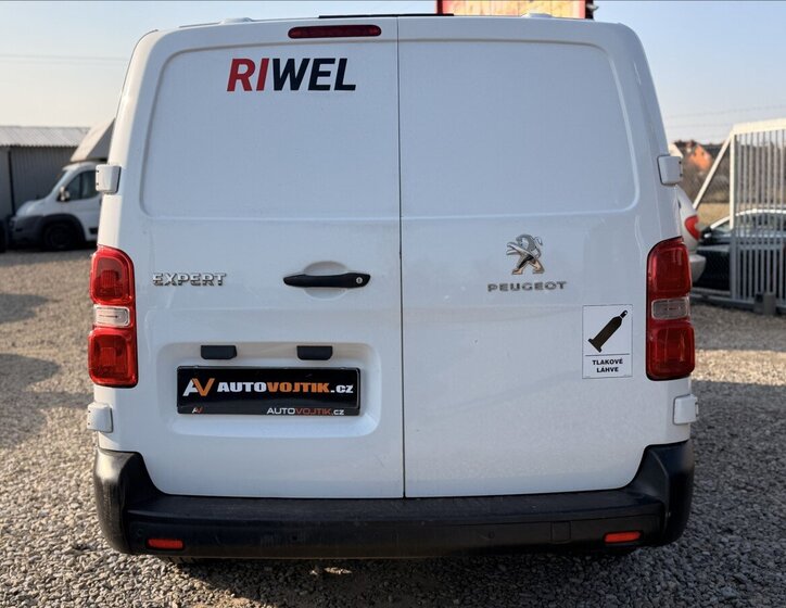 Peugeot Expert Skříň 2,0 l 110 kw