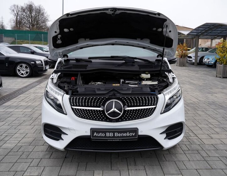 Mercedes-Benz Třídy V MPV 2,0 l 174 kw