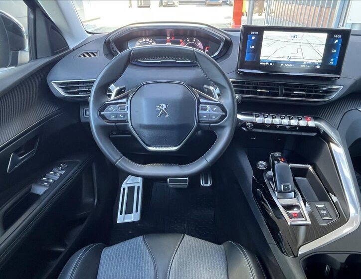 Peugeot 3008 SUV / Terénní 1,5 l 96 kw