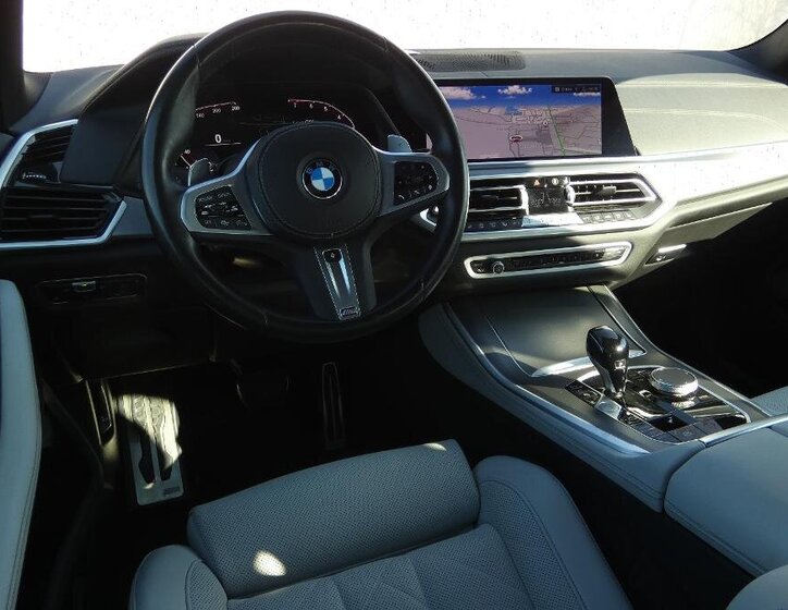 BMW X5 SUV / Terénní 3,0 l 245 kw