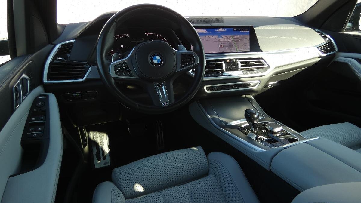 BMW X5 SUV / Terénní 3,0 l 245 kw