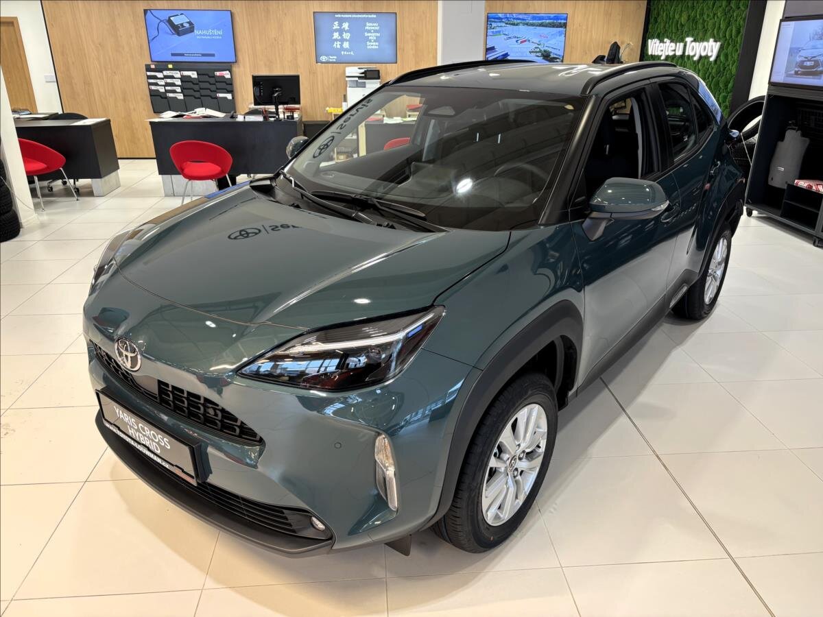 Toyota Yaris Cross SUV 1,5 l 85 kw