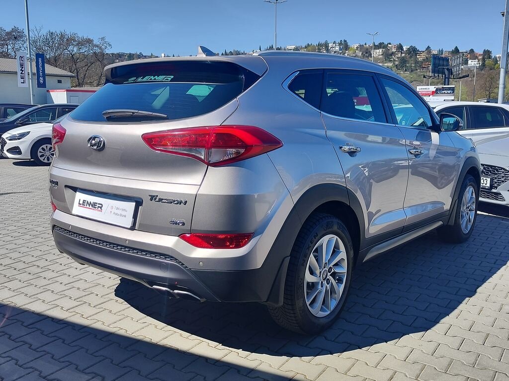 Hyundai Tucson SUV / Terénní 2,0 l 100 kw