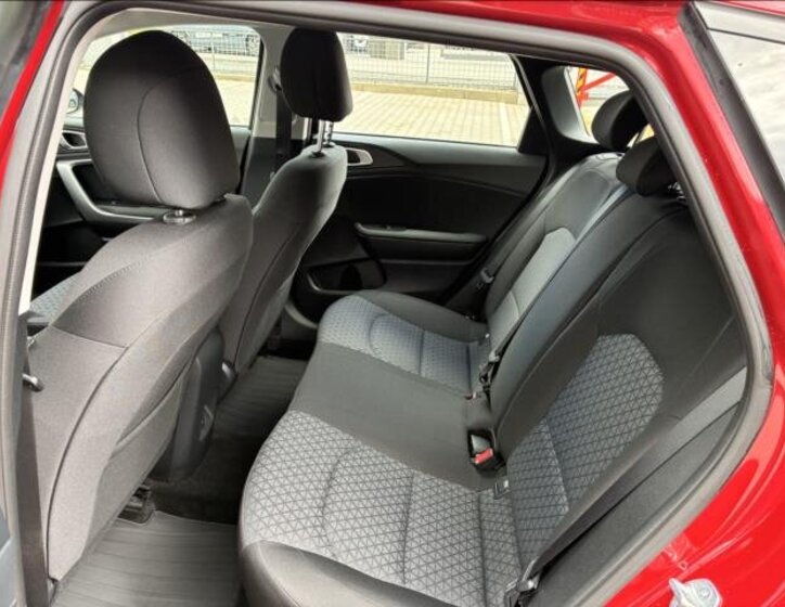 KIA Ceed Kombi 1,5 l 117 kw