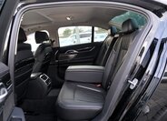 BMW Řada 7 Sedan / Limuzína 4,4 l 390 kw