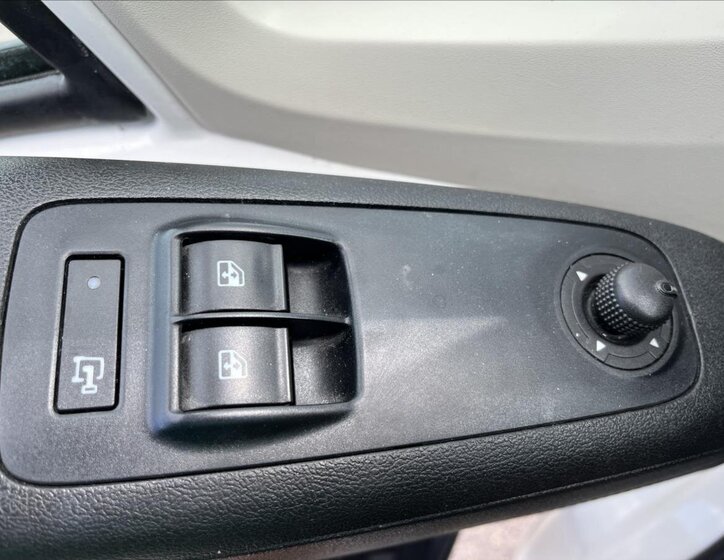 Peugeot Boxer Skříň 2,2 l 81 kw