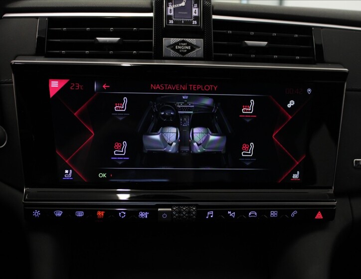 DS Automobiles DS9 17