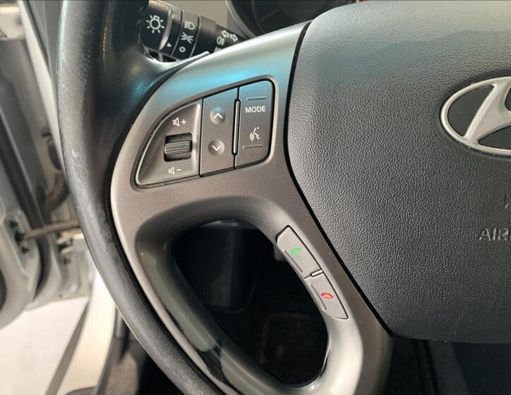 Hyundai ix35 SUV / Terénní 1,6 l 99 kw