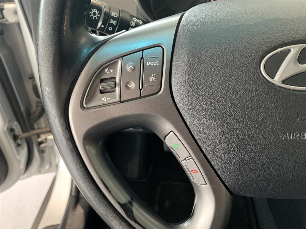 Hyundai ix35 SUV / Terénní 1,6 l 99 kw