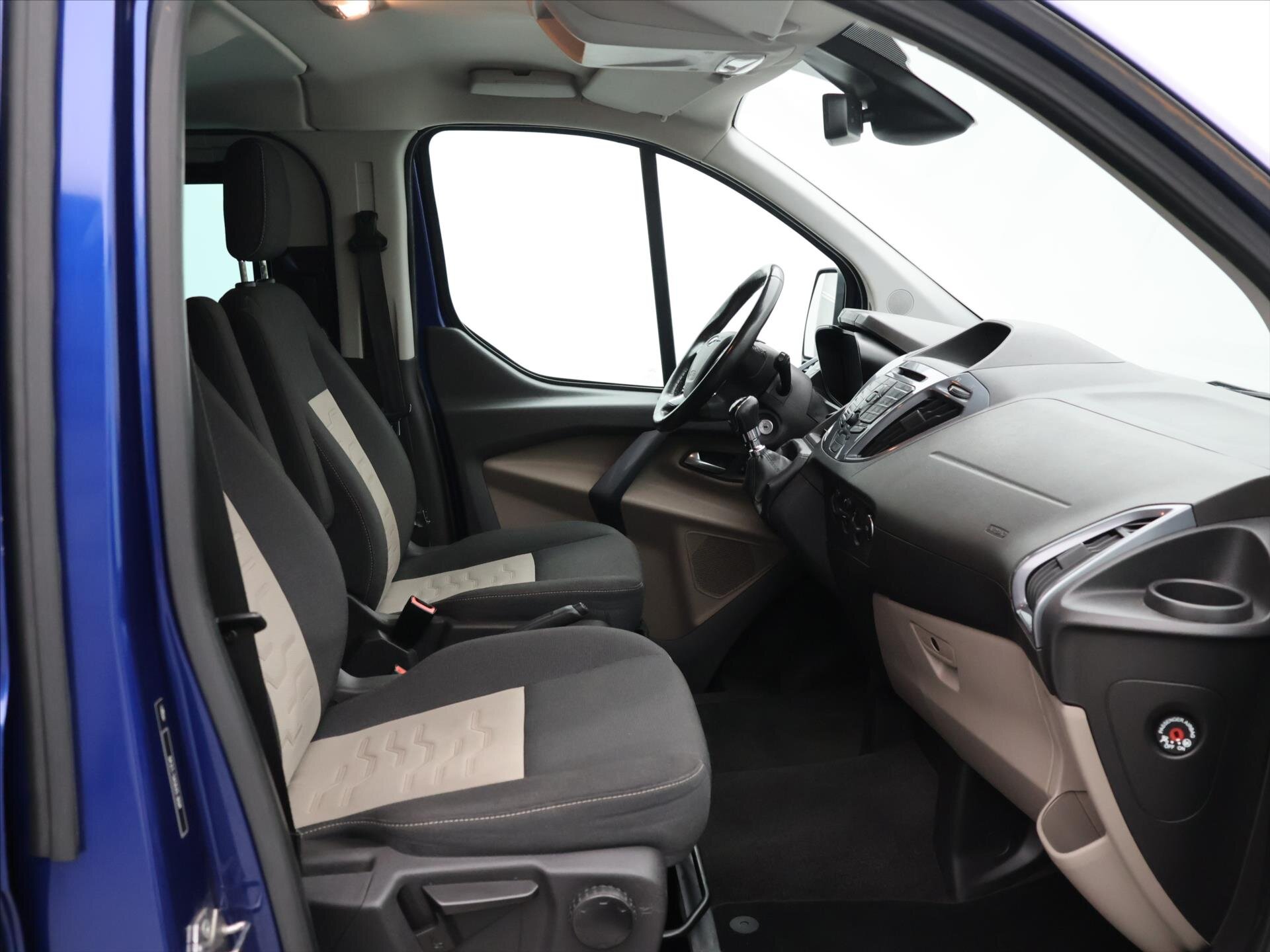 Ford Tourneo Custom Kombi 2,0 l 125 kw
