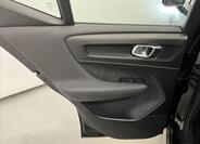 Volvo XC40 30