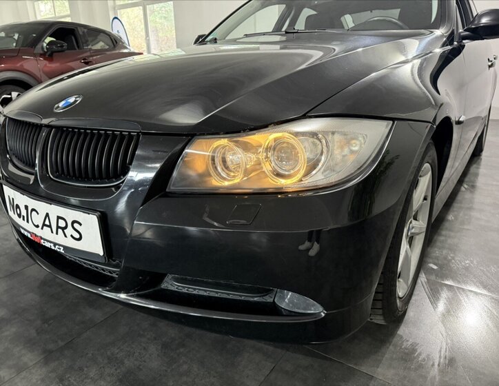 BMW Řada 3 Sedan / Limuzína 2,0 l 105 kw
