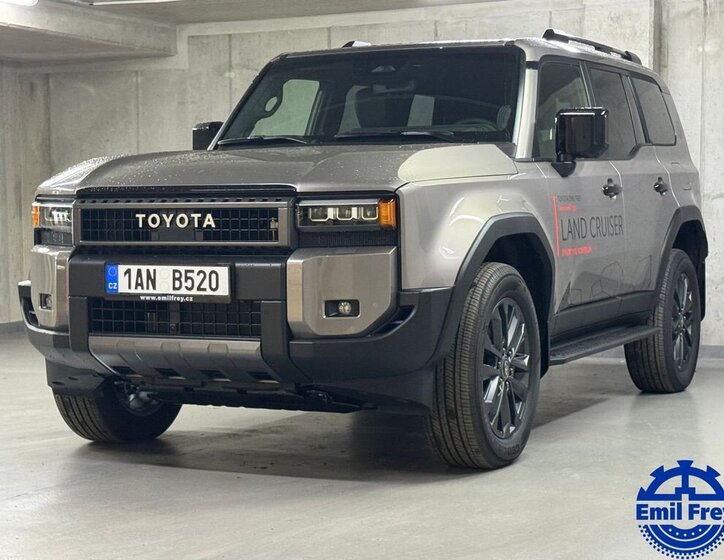 Toyota Land Cruiser SUV / Terénní 2,8 l 150 kw