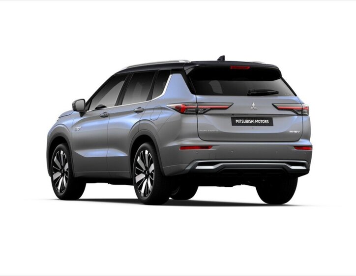Mitsubishi Outlander SUV / Terénní 2,4 l 225 kw