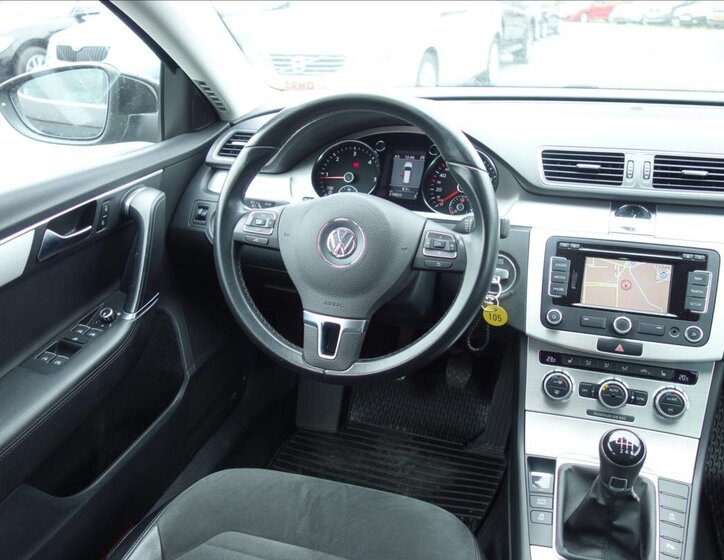 Volkswagen Passat Kombi 2,0 l 130 kw