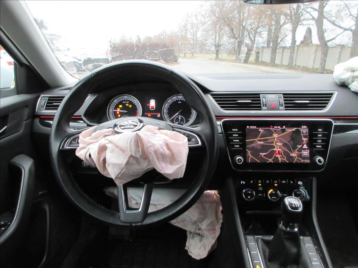 Škoda Superb Kombi 2,0 l 110 kw