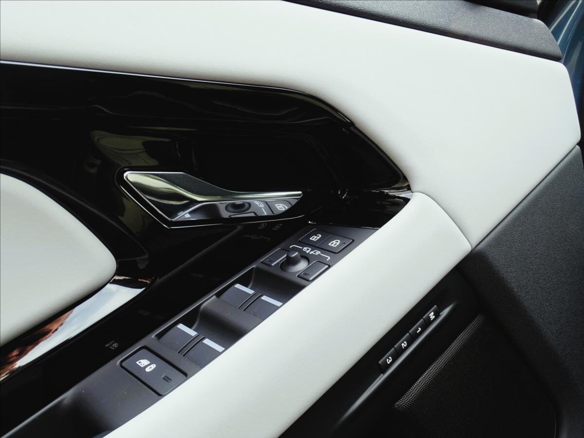 Land Rover Range Rover Evoque SUV / Terénní 2,0 l 120 kw