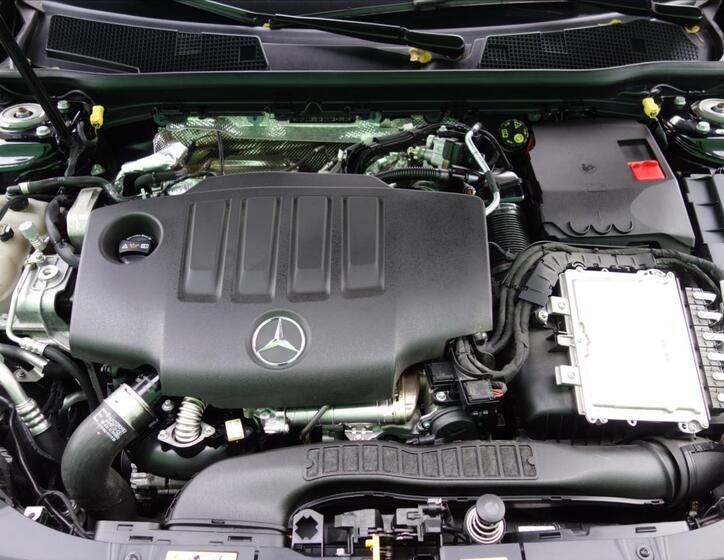 Mercedes-Benz CLA 43