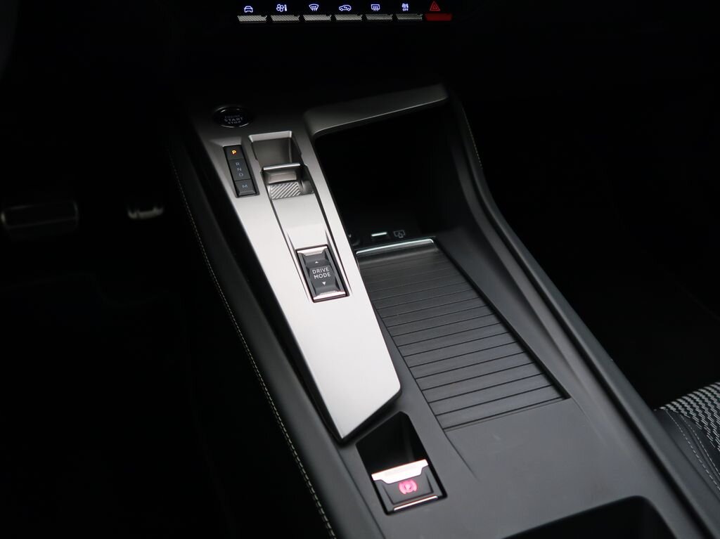 Peugeot 308 Kombi 1,2 l 96 kw