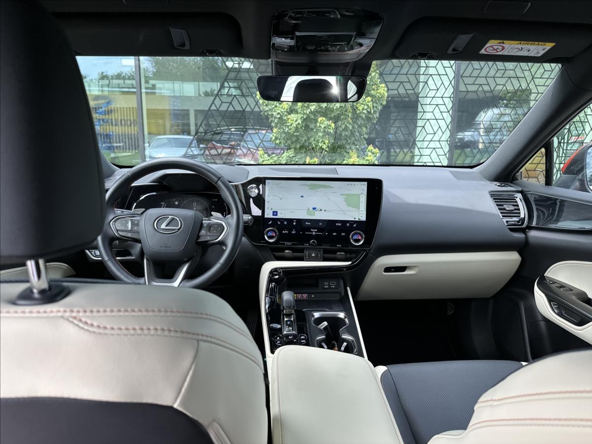 Lexus NX 450h plus