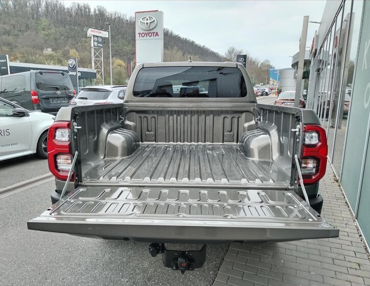 Toyota Hilux Pick-up 0,0 150 kw