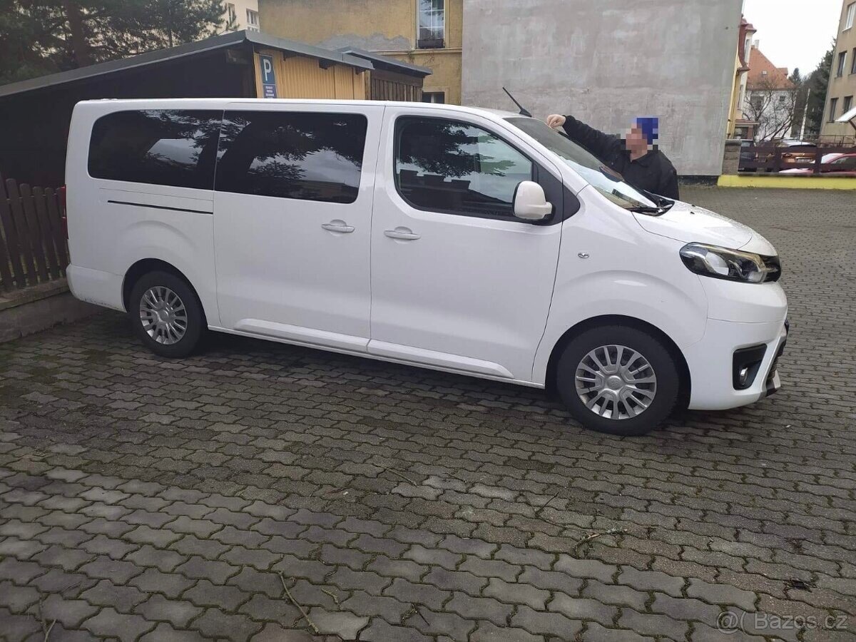 Toyota ProAce VAN-Minibus 2,0 l 110 kw