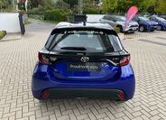 Toyota Yaris 5